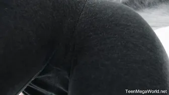 Vivian Grace aka Vivienne Grace  Working Out With A Dick In A Gym 13102021 720p